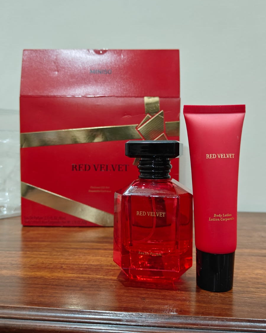 Miniso Red Velvet Premium gift set