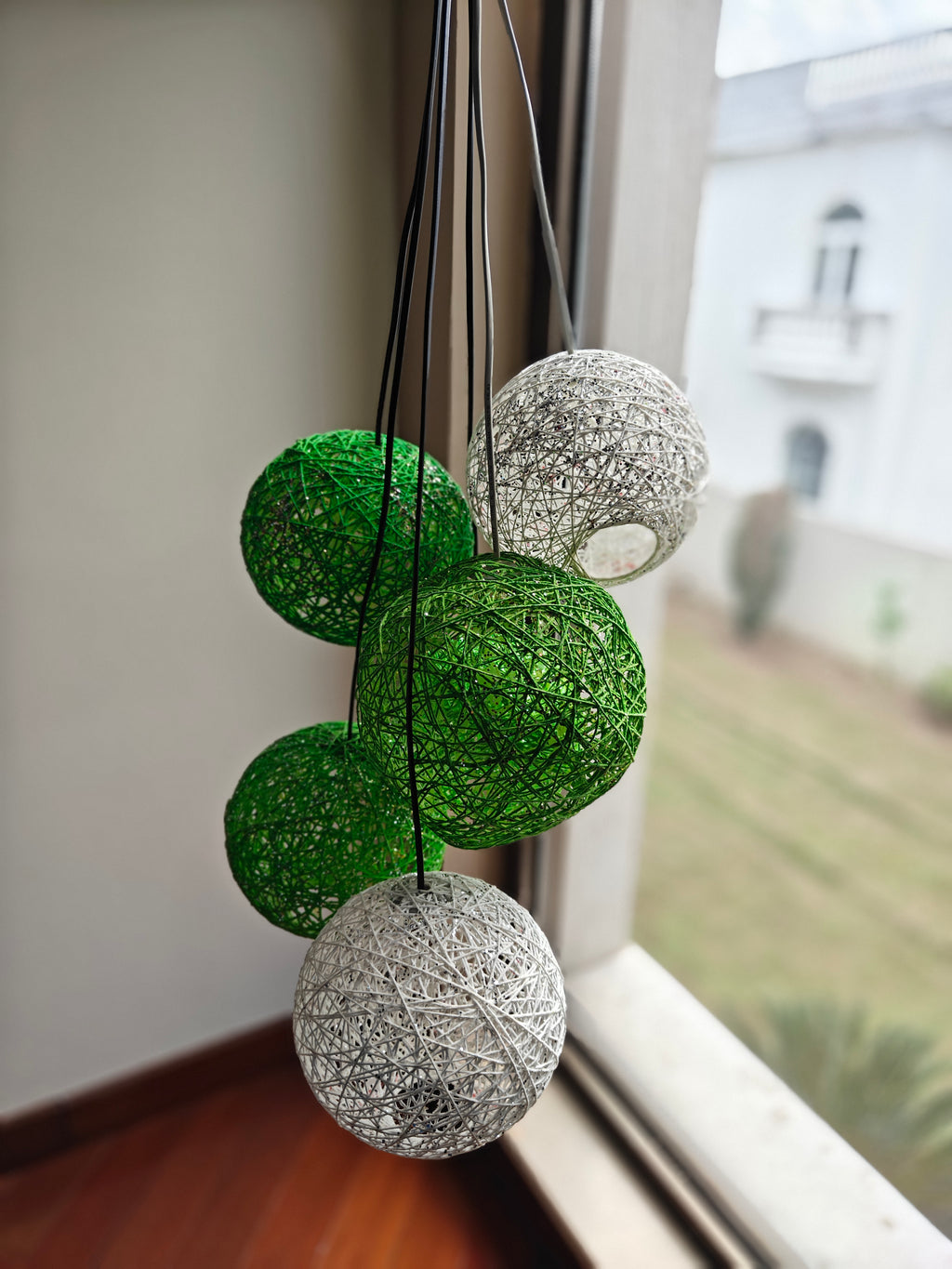 One Ball String Light